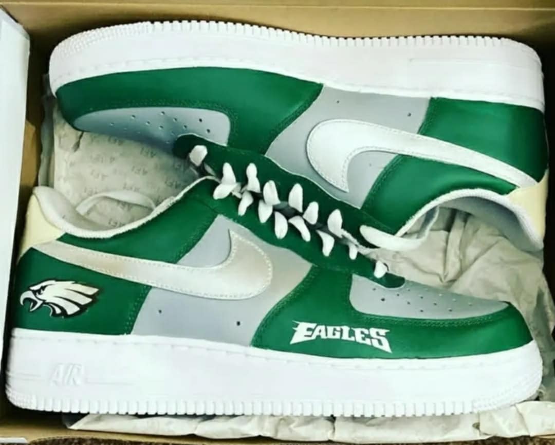 Philadelphia Eagles AF1s